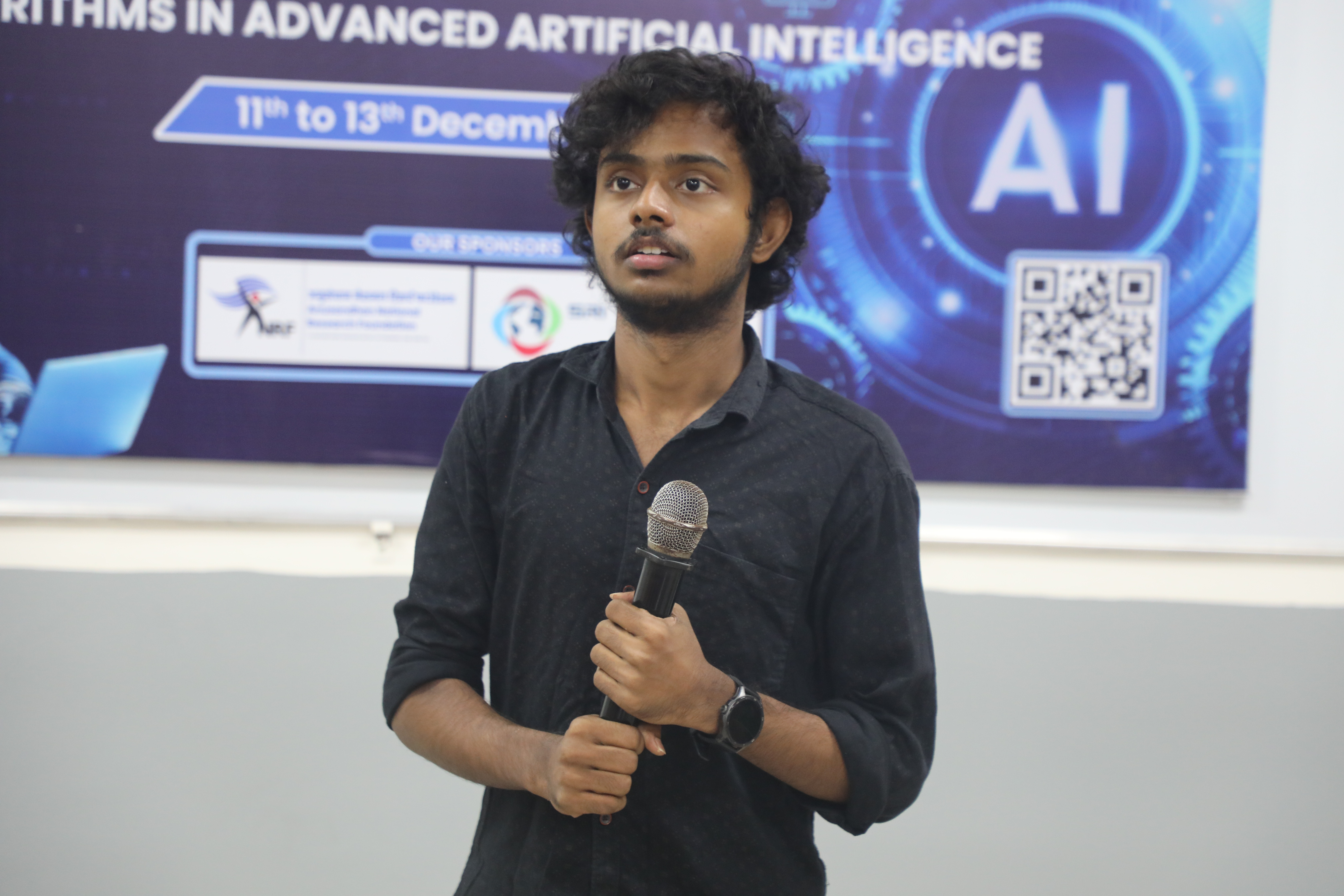 Deepak Vardhan Bera (Hover)